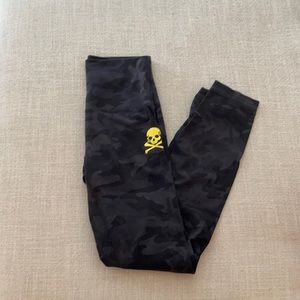 Soul Cycle x Lulu Lemon align leggings 7/8